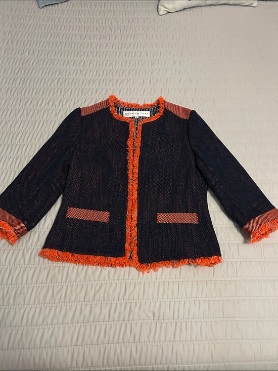 Trina Turk Jackets & Blazers - Trina Turk - 3/4 Sleeve Hook Front Jacket, Size 8
